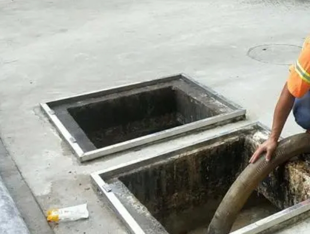 龙山化粪池清理