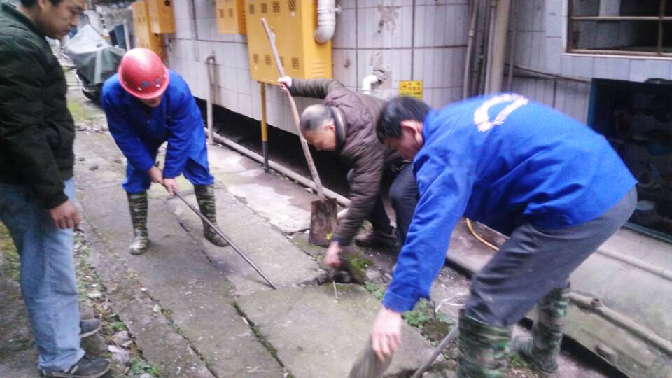 龙山清掏化粪池、管道疏通一站式服务<高效><技术><可靠>